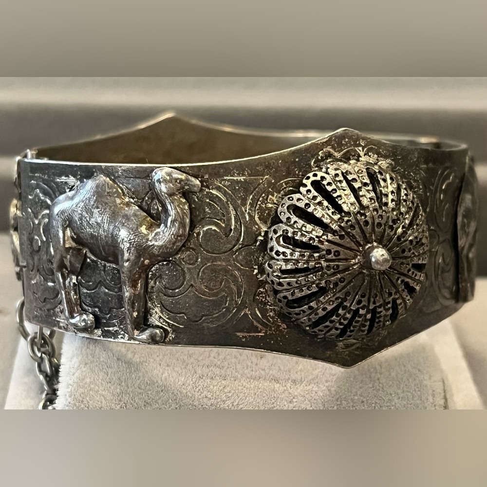 Intricate Silver Tone Camel Bracelet